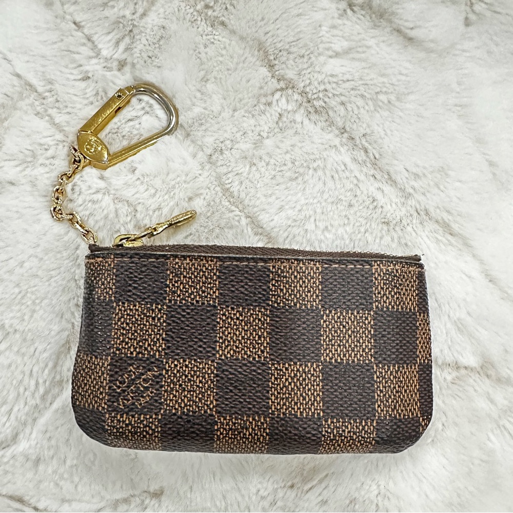 Louis Vuitton Key Pouch Damier Ebene